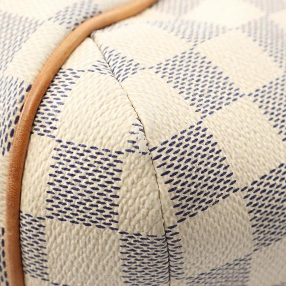 LOUIS VUITTON White Damier Leather Tote Bag - Picture 10 of 12